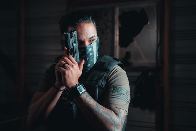 The Truth Behind Bulletproof Motorcycle Helmets 4 The Importance of Proper Fit and Comfort in Bulletproof Motorcycle Helmets