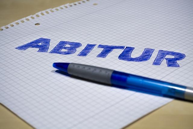 The Role of Written and Skills Tests in Obtaining a Motorcycle License in Virginia