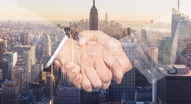 Sell Motorcycle to Dealership: Navigate the Sale Like a Pro! 6 Negotiating a Fair Price with the Dealership